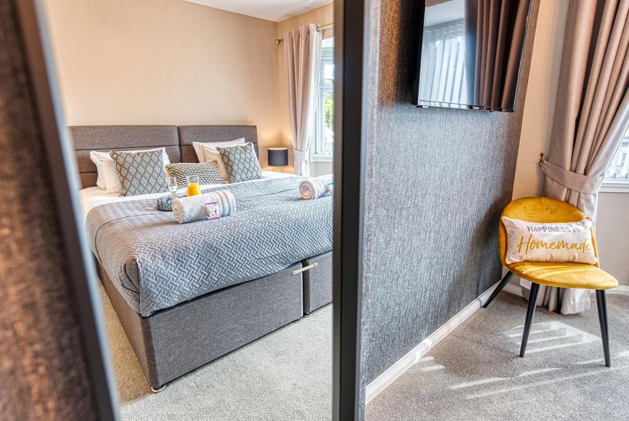 Elegant 5 Bed House - Sleeps 9, Central Solihull, Nec, Jlr, Hs2, Resorts World, Airport Business And Leisure Stays, Zewnętrze zdjęcie